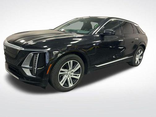 Stellar Black Metallic 2024 Cadillac LYRIQ Tech