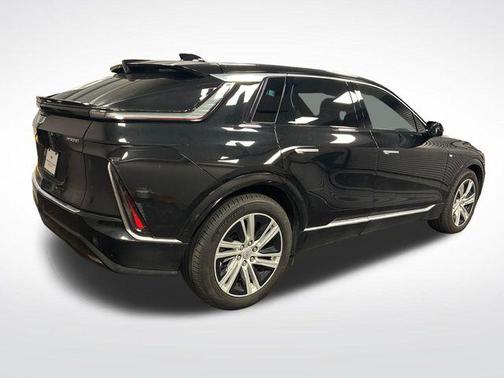 Stellar Black Metallic 2024 Cadillac LYRIQ Tech