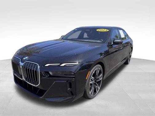 2023 BMW 760 i xDrive
