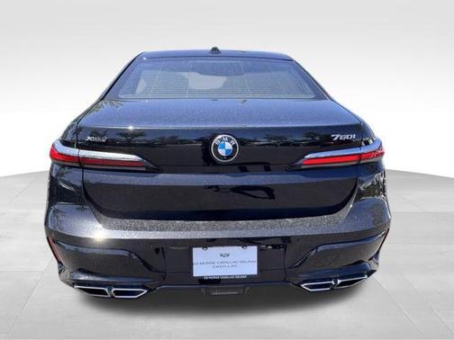 2023 BMW 760 i xDrive