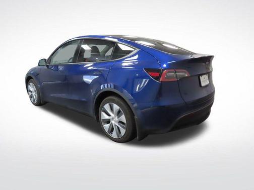 Deep Blue Metallic 2023 Tesla Model Y Long Range Dual Motor All-Wheel Drive