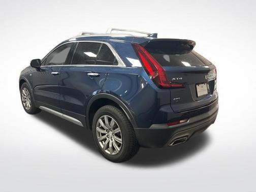 2021 Cadillac XT4 Premium Luxury