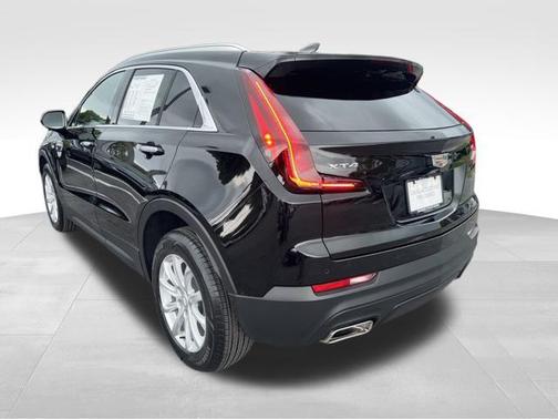 2022 Cadillac XT4 Luxury