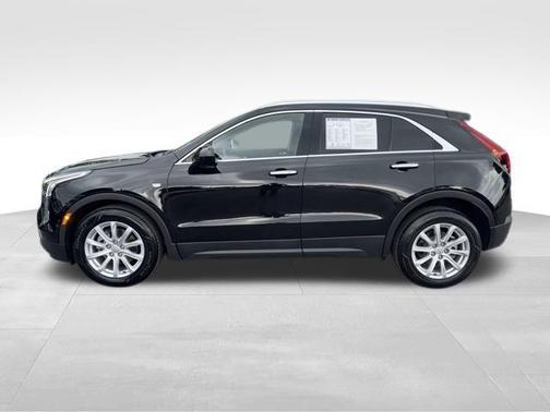 2022 Cadillac XT4 Luxury