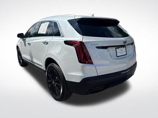 2022 Cadillac XT5 Premium Luxury