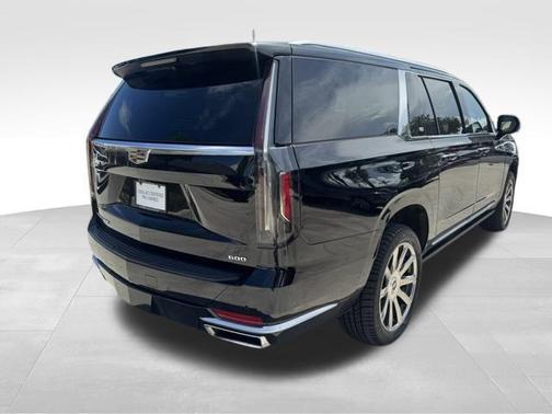 2022 Cadillac Escalade ESV Premium Luxury Platinum