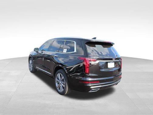 2025 Cadillac XT6 Premium Luxury FWD