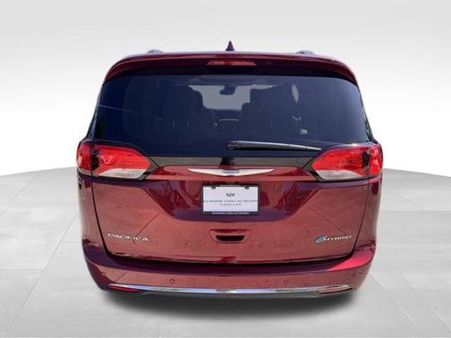 2020 Chrysler Pacifica Hybrid Limited