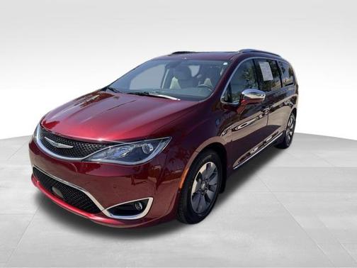 2020 Chrysler Pacifica Hybrid Limited
