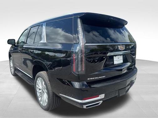 2025 Cadillac Escalade Luxury