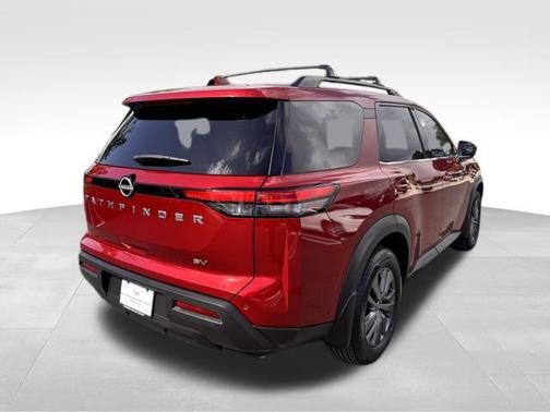 2022 Nissan Pathfinder SV 2WD