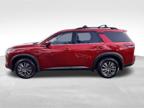 2022 Nissan Pathfinder SV 2WD