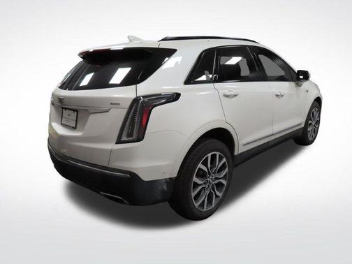 Crystal White Tricoat 2023 Cadillac XT5 Sport