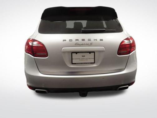 2011 Porsche Cayenne Cayenne