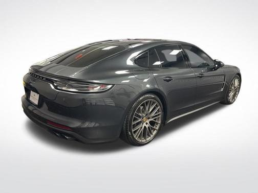 2023 Porsche Panamera Platinum Edition