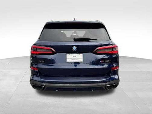 2021 BMW X5 M50i