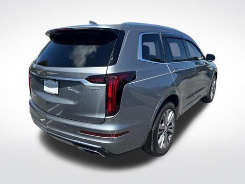2024 Cadillac XT6 Premium Luxury FWD