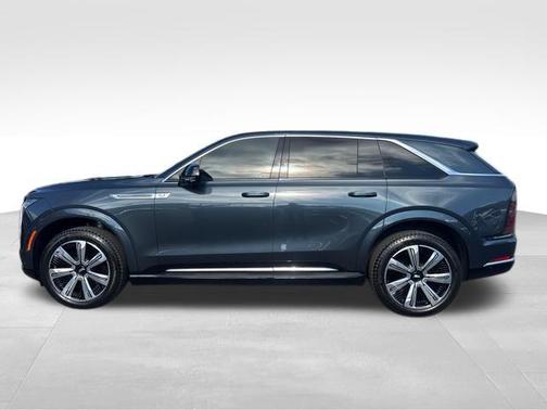 2025 Cadillac Escalade IQ Luxury 1