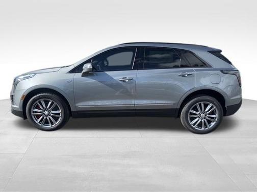 2025 Cadillac XT5 Sport