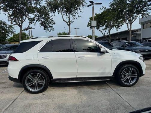 2022 Mercedes-Benz GLE 350 Base