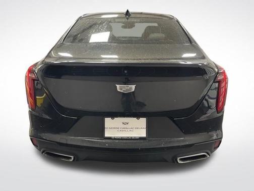 2023 Cadillac CT4 Luxury