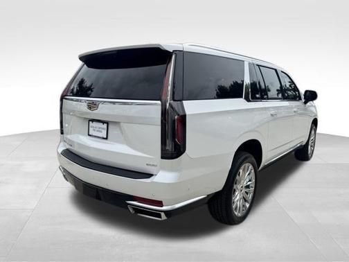 2024 Cadillac Escalade ESV Premium Luxury