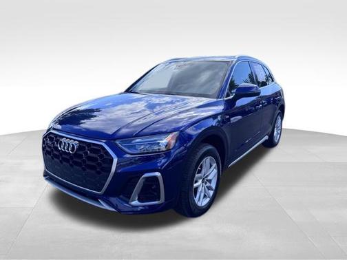 2022 Audi Q5 45 S line Premium