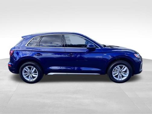 2022 Audi Q5 45 S line Premium