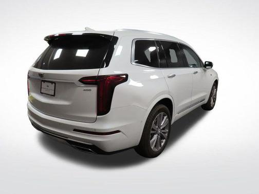 2023 Cadillac XT6 Premium Luxury FWD