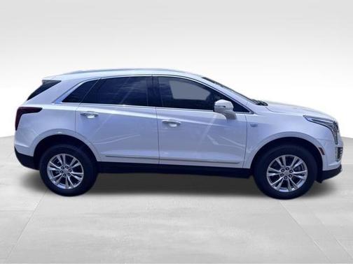 2025 Cadillac XT5 Luxury