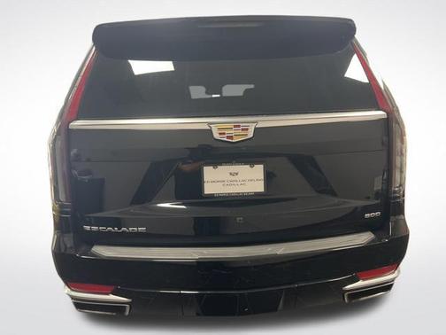 2024 Cadillac Escalade ESV Luxury