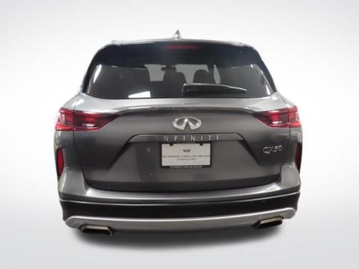 2022 INFINITI QX50 LUXE