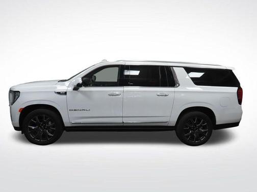 Summit White 2024 GMC Yukon XL Denali