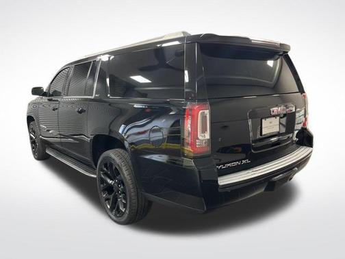 2020 GMC Yukon XL SLT
