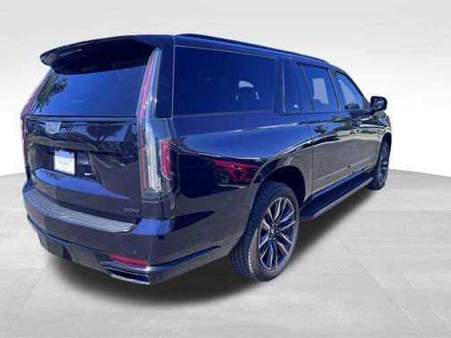 2022 Cadillac Escalade ESV Sport