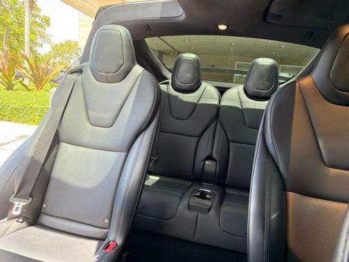Solid Black 2022 Tesla Model X Dual Motor All-Wheel Drive