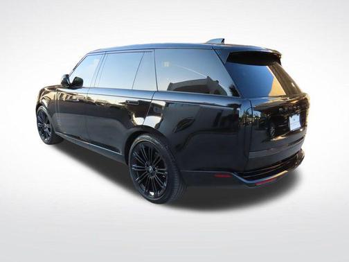 2025 Land Rover Range Rover P530 Autobiography