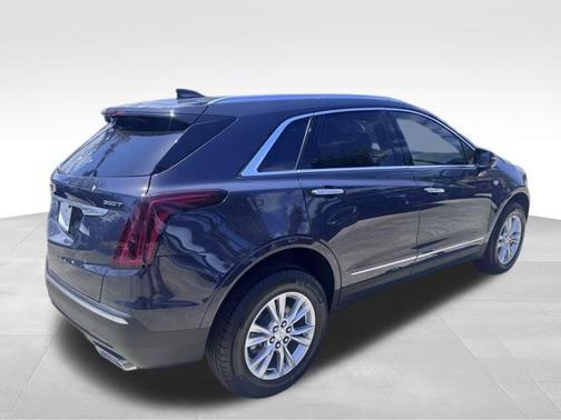 2025 Cadillac XT5 Luxury