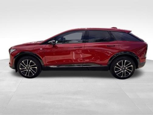 2025 Cadillac OPTIQ Sport