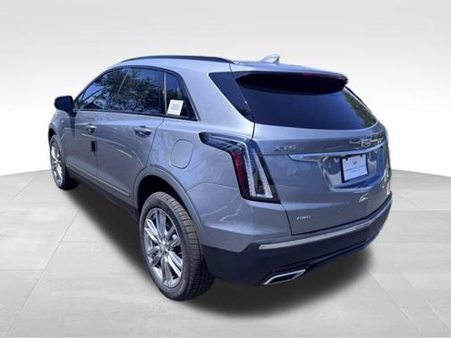 2025 Cadillac XT5 Sport