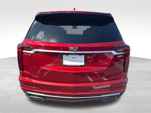 2025 Cadillac XT6 Premium Luxury FWD