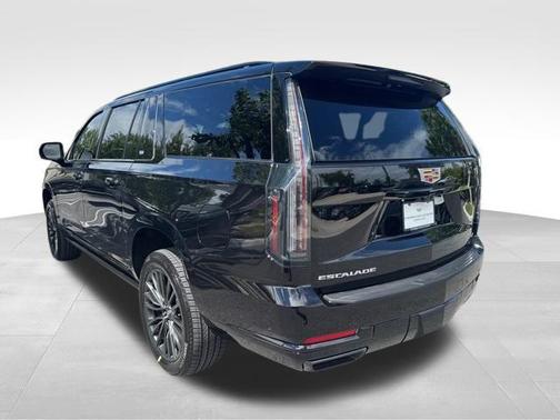 2026 Cadillac Escalade ESV Sport Platinum