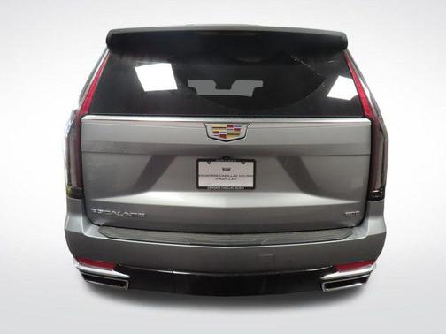 2023 Cadillac Escalade Luxury