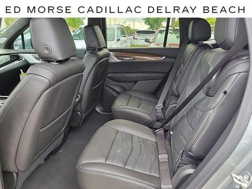 2024 Cadillac XT6 Premium Luxury FWD