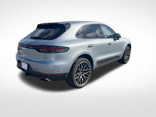 2020 Porsche Macan Base