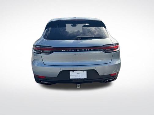 2020 Porsche Macan Base