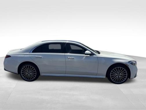2022 Mercedes-Benz S-Class 4MATIC