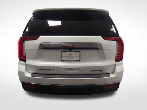 2023 GMC Yukon XL 4WD AT4