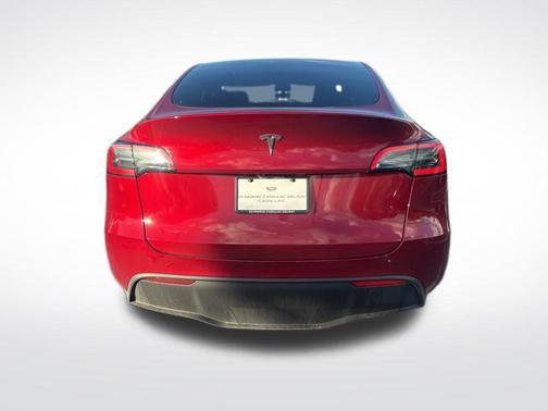 2024 Tesla Model Y Standard Range