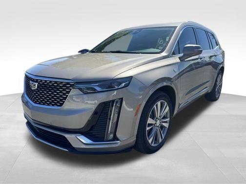 2022 Cadillac XT6 Premium Luxury FWD